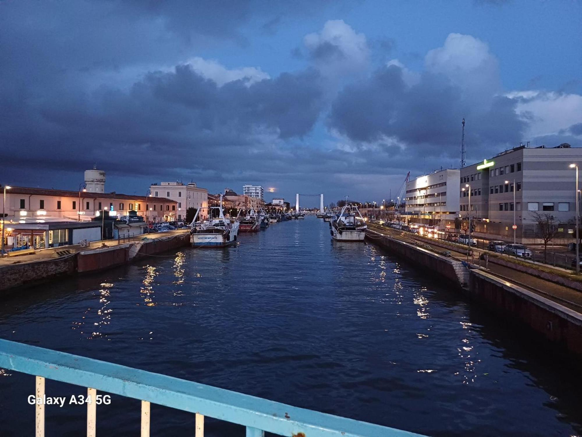 Civico18 Leilighet Fiumicino Eksteriør bilde